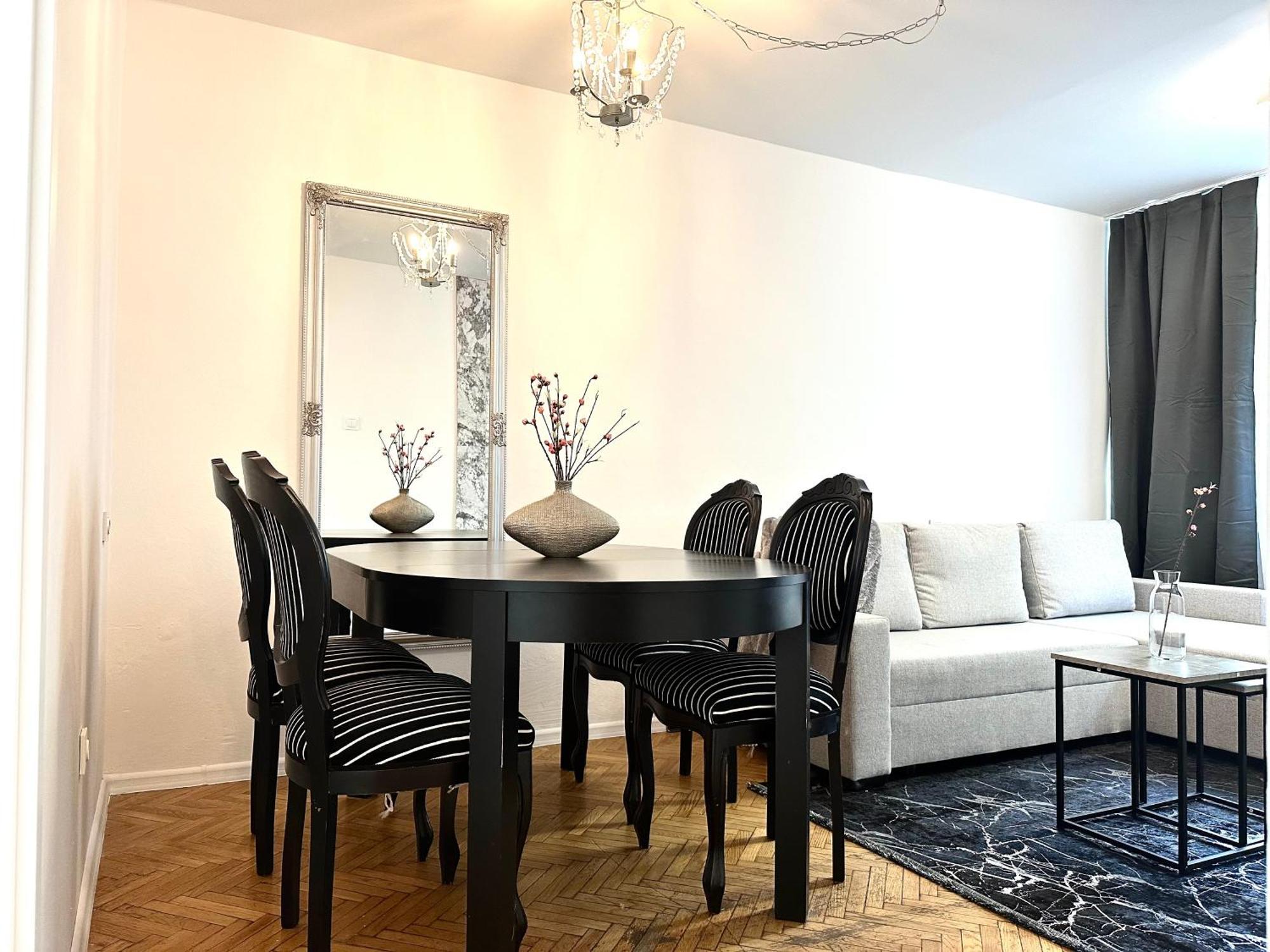 Wita Stwosza Apartment - Self Check-In 20H Wroclaw Bagian luar foto